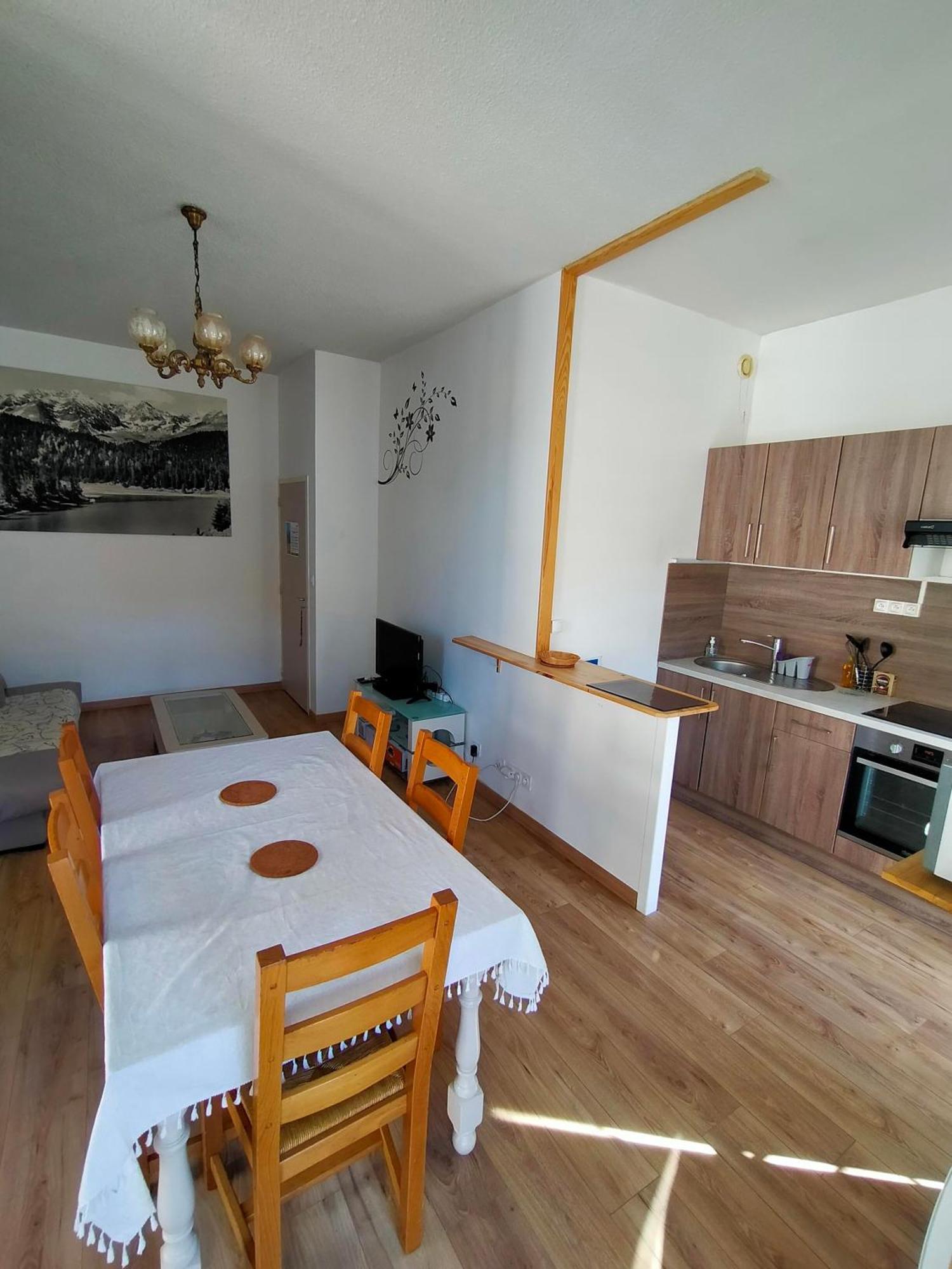 Apartmán Le 6 Magnifique Appt Bagneres-De-Bigorre 3Etoiles Exteriér fotografie